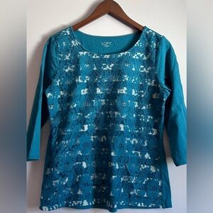 LOFT Outlet Teal T-Shirt with 3/4 Sleeves and Lace on Front Size Medium